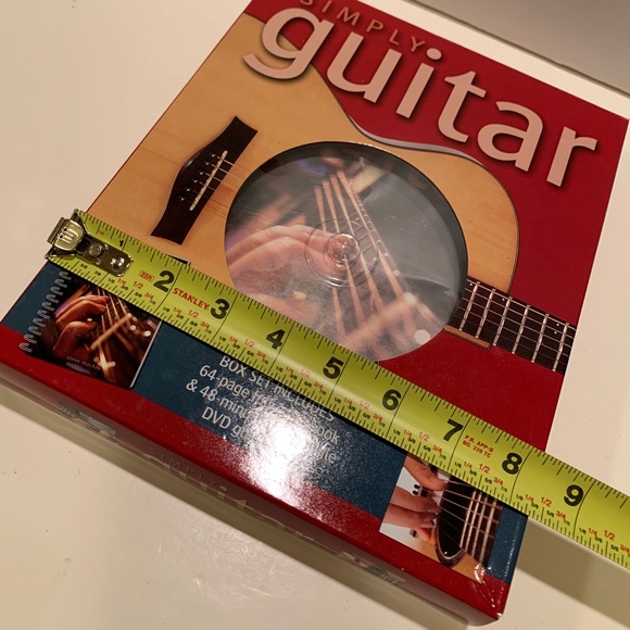 NWT SIMPLY GUITAR LEARNER’S MANUEL & DVD. - Picture 6 of 7